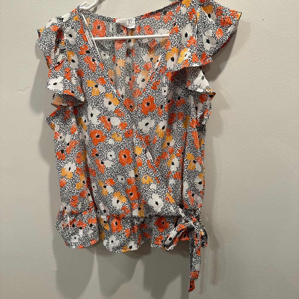 Sienna Sky Floral Print Top Sise Large.